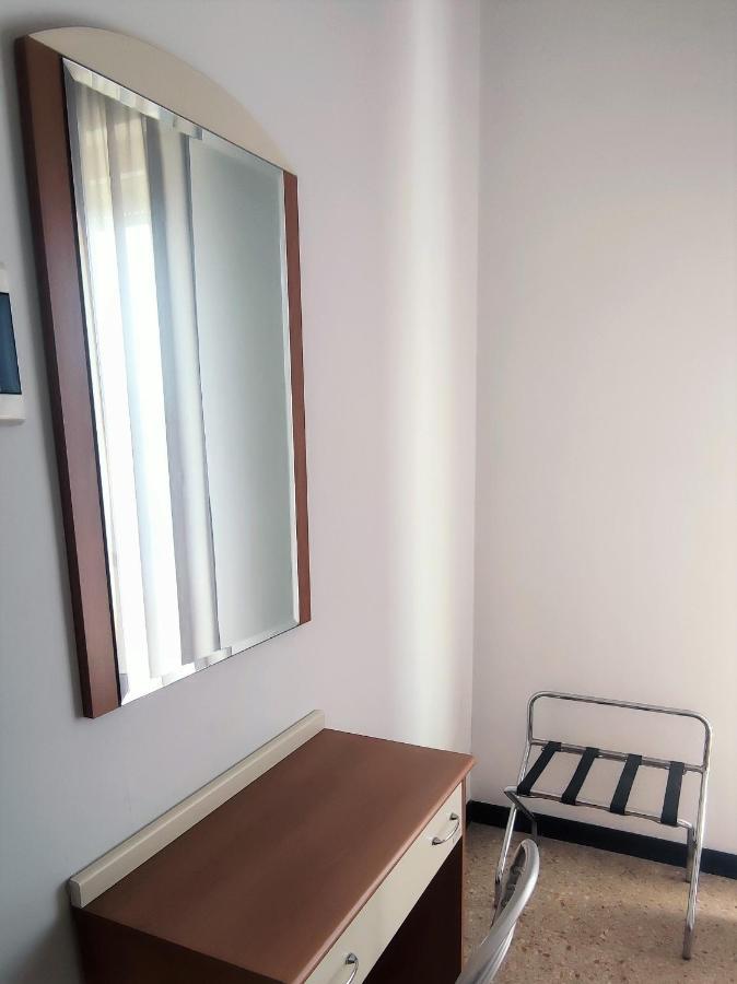Hotel Ardesia Ρίμινι Εξωτερικό φωτογραφία