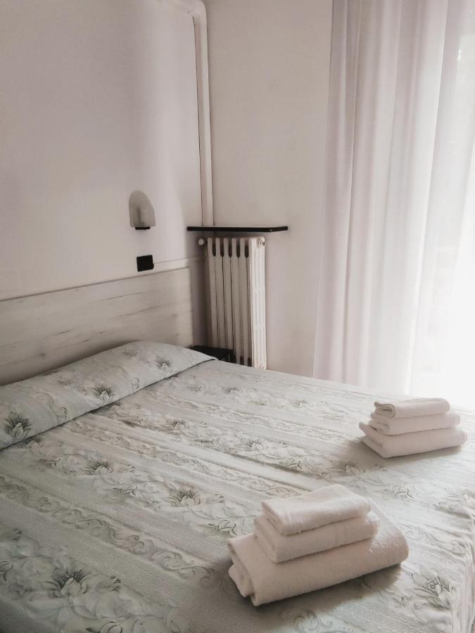 Hotel Ardesia Ρίμινι Εξωτερικό φωτογραφία